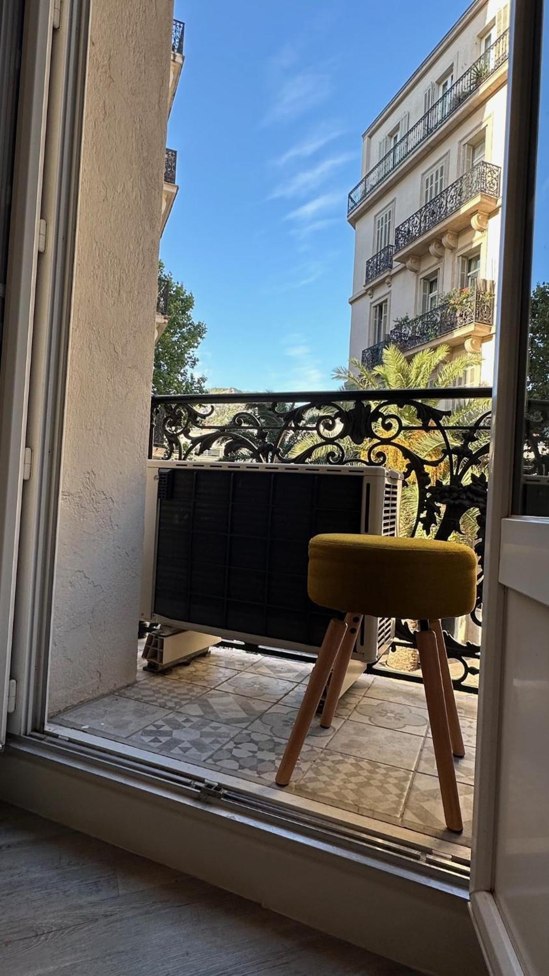 Apartment T2 Cosy Mirabeau *